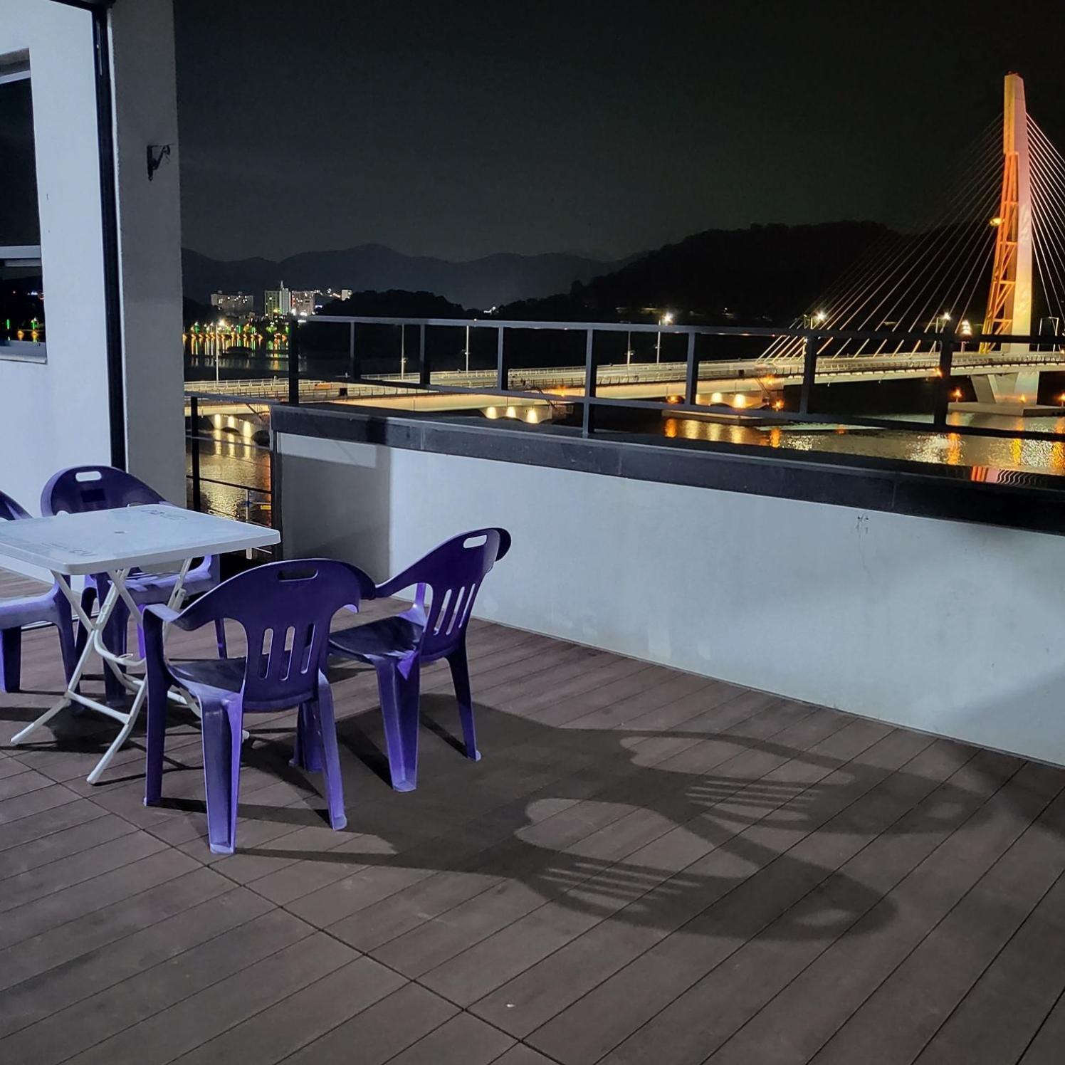 Sea Star Hostel Йосу Екстер'єр фото