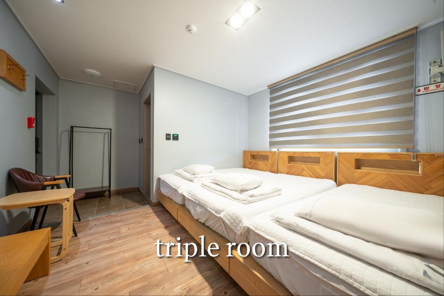 Sea Star Hostel Йосу Екстер'єр фото